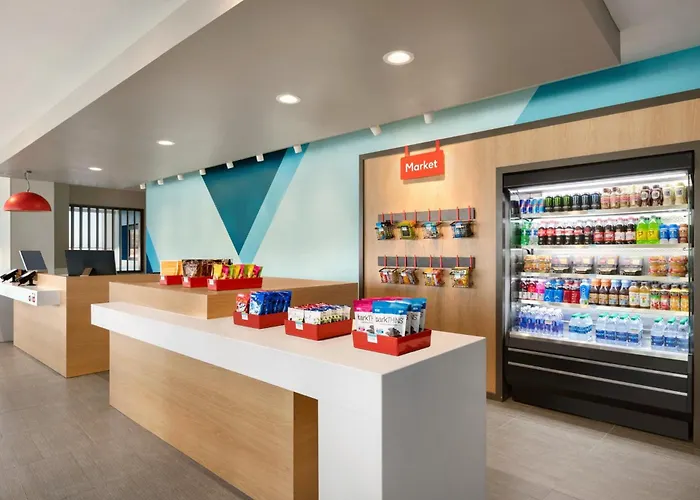 Avid Hotels - Detroit - Warren By Ihg