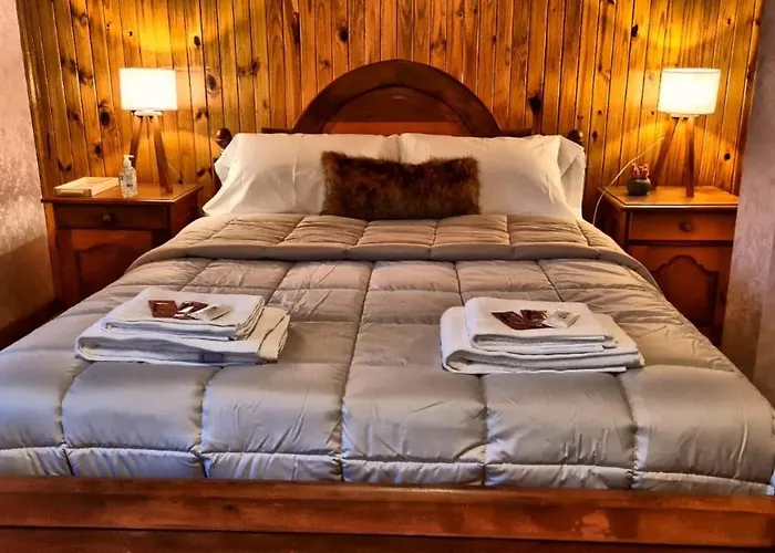 Hotel Lago Del Desierto
