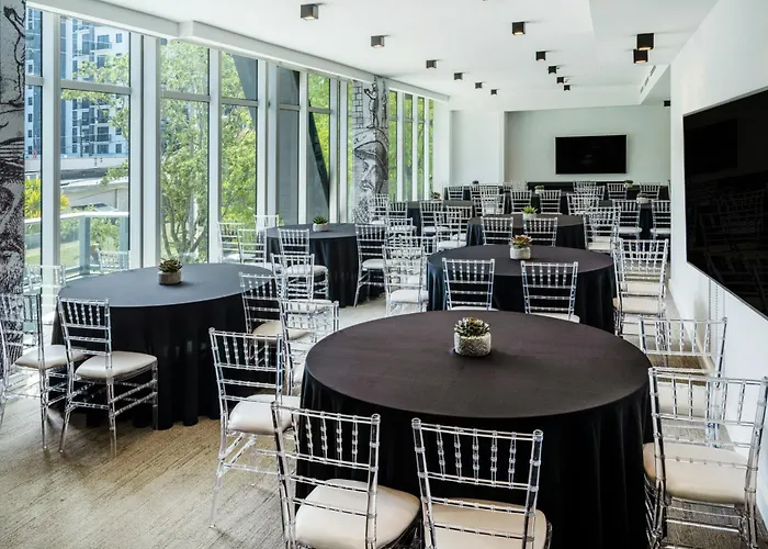 Atwell Suites Miami Brickell By Ihg