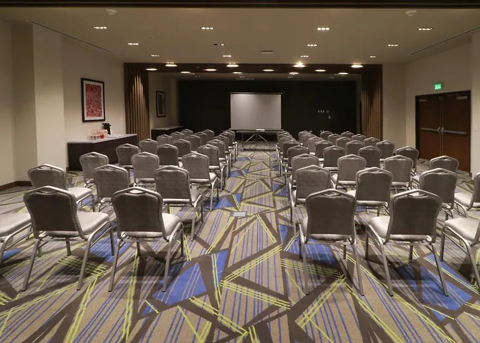 Holiday Inn Express - Monterrey - Fundidora, an IHG Hotel