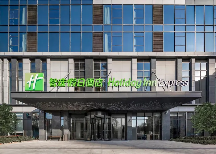 Holiday Inn Express Nanchang Riverside By Ihg