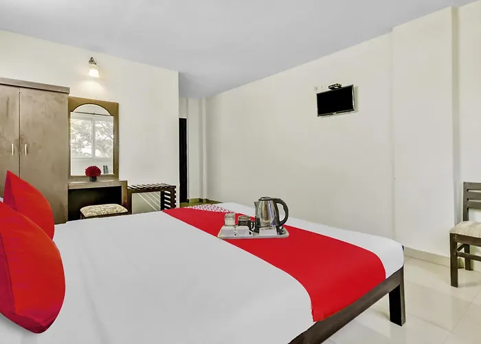Hotel O Kalapurackal Residency