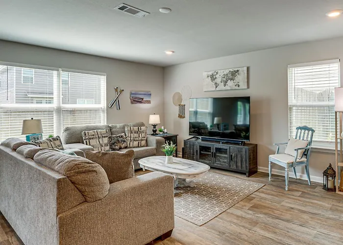 'Camden Ocean Springs' House Near Beaches!