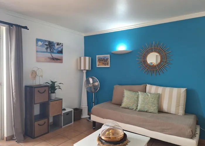 AppartMadinina 27 Sainte Luce 4-6 personnes vue mer