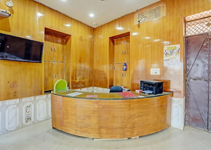 Collection O Mg Hotel & Resturant