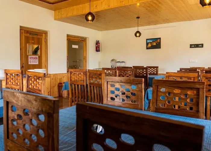 Green View Hotel
