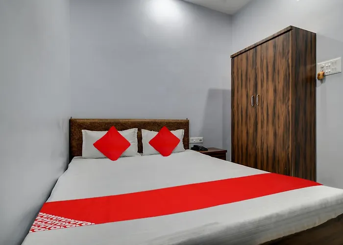 Hotel O Super Corridor