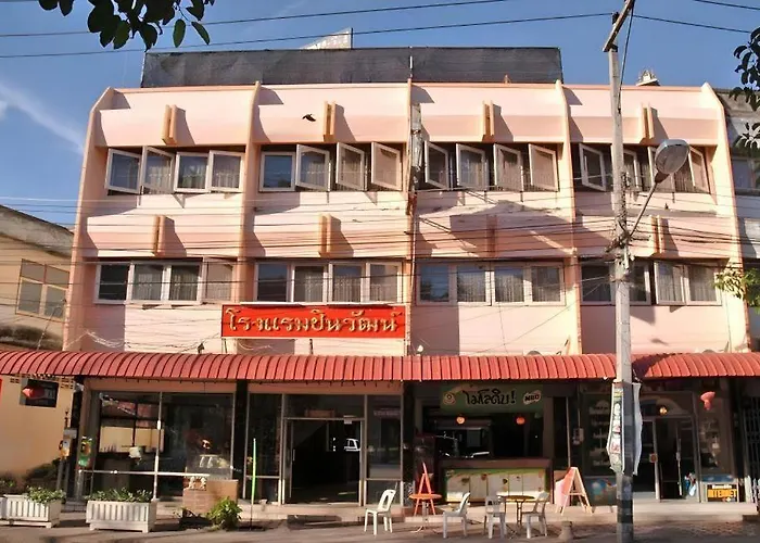 Chinawat Hotel
