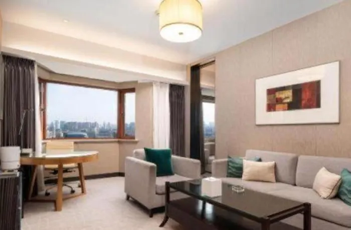Shijiazhuang International Building Hotel