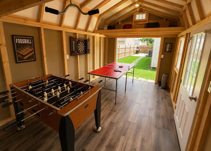 Private Ranch - Entire Home - 3 Bed Room - Hot Tub - King Bed - Fenced Yard - Pets & Kids Welcome - Game Shed - Free Wifi