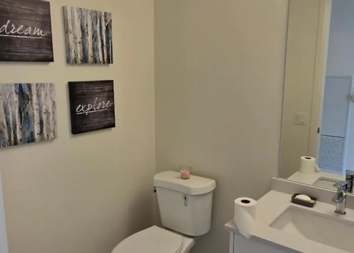 Corner Unit 3 Bath And 2 Bed