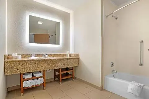 Comfort Suites Monroe