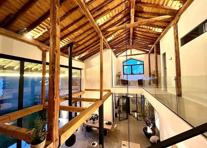The Rascafria Granary