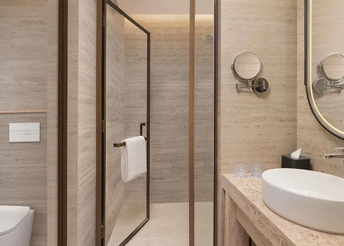 Novotel New Delhi City Centre