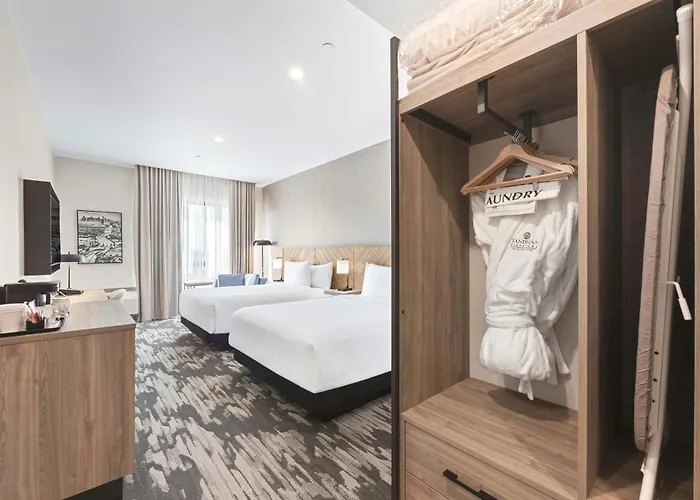 Sandman Signature Dallas Las Colinas Hotel&Suites