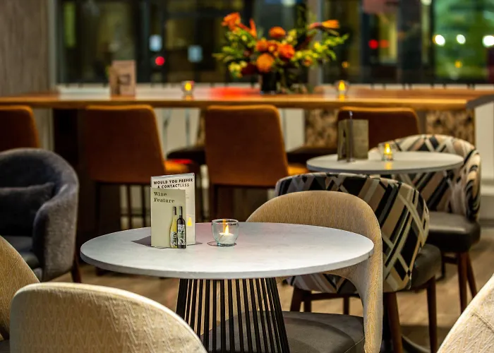 Holiday Inn Toronto Downtown Centre By Ihg