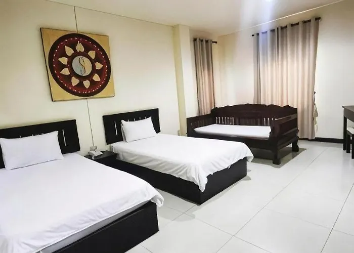 Mark Four Place Hotel