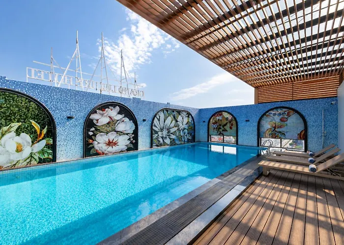 Grand Luxury Hotel Ninh Chu