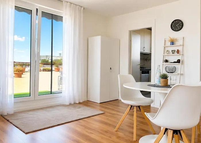 Gemütliches Ferien Apartment mit Dachterasse am Gifizsee