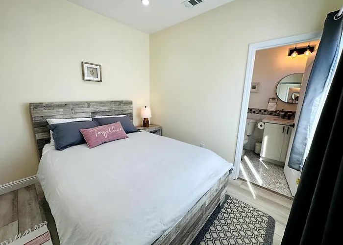 2-Bedroom Guest House In Cool Huntington Beach With Ac, Wifi