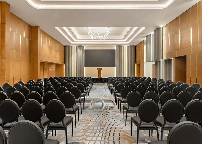 Mercure Abu Dhabi Downtown