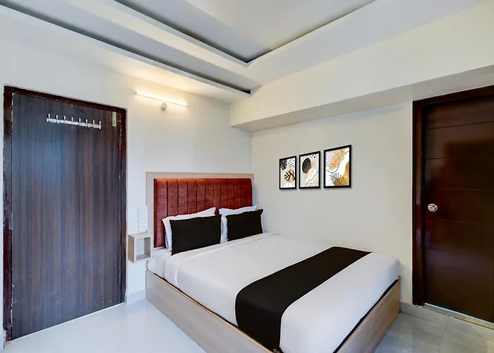 Hotel O Rr Grand Luxury Rooms