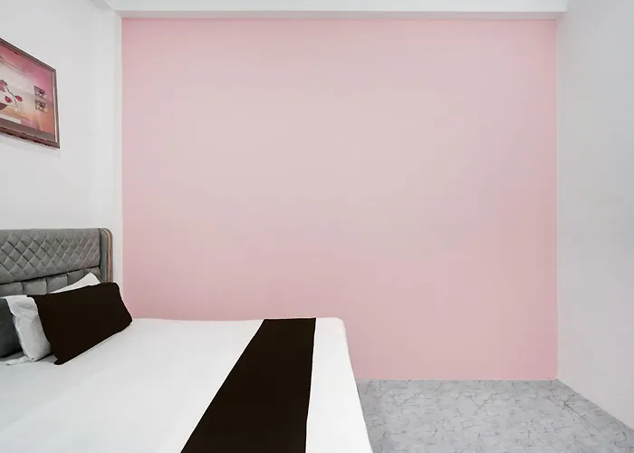 Hotel O By Oyo Happy Hotel & Restaurant