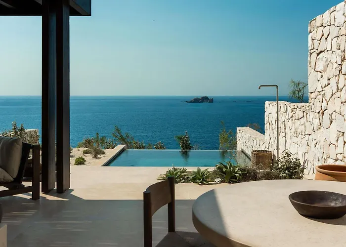 Luura - Cliff, Paros, Morgans Originals (Adults Only)