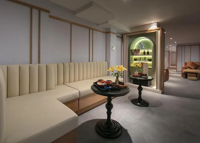 Solar Premium Hotel & Spa