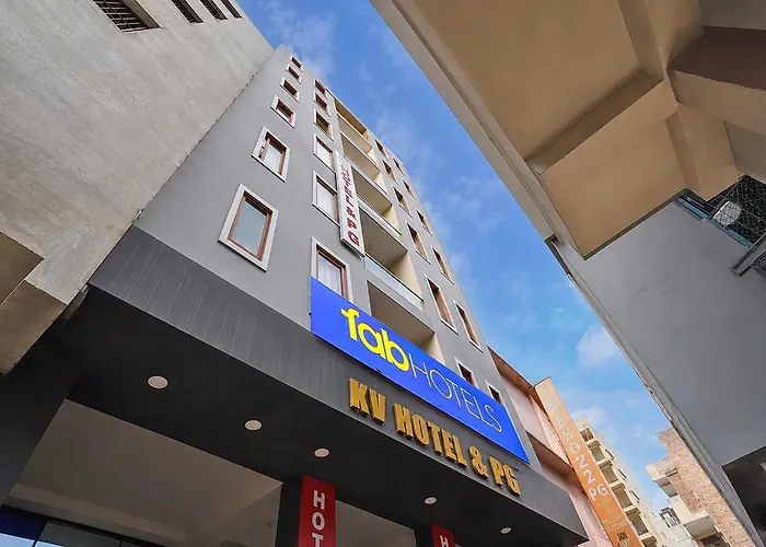 Fabhotel Rv
