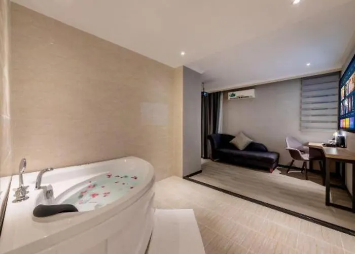 Greentree Inn Haikou Guomao Business Hotel