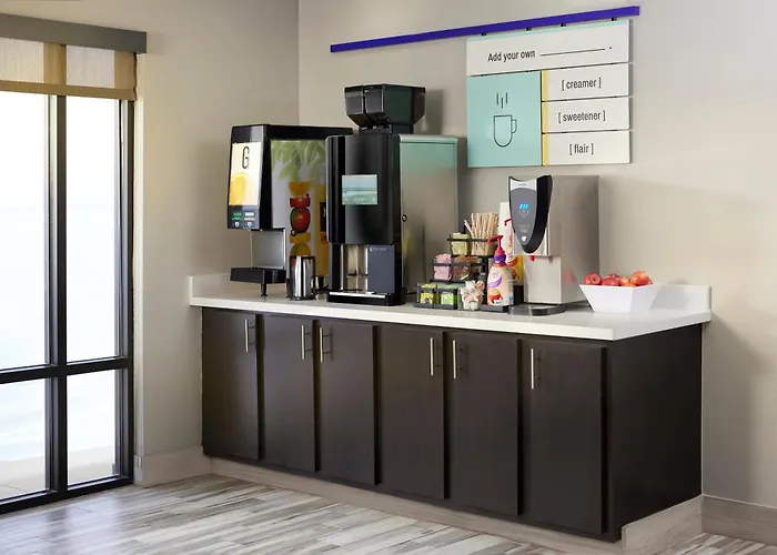 Garner Hotel Pecos By Ihg
