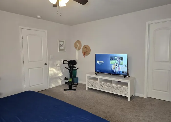 Luxury Beach And Golf Villa In Prime Location