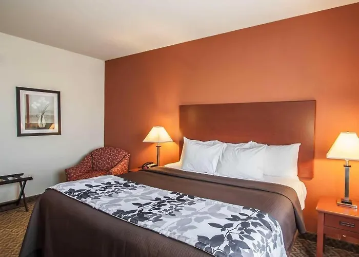 Sleep Inn & Suites Dyersburg I-155