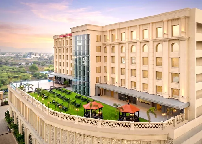 Hotel Express Inn Heritage