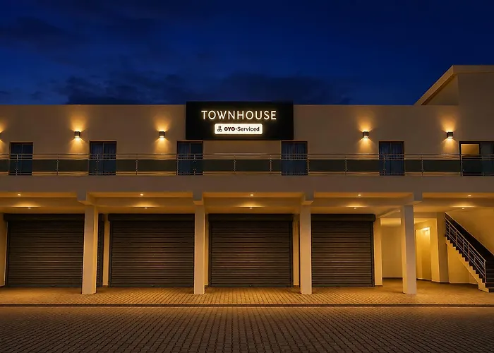 Townhouse Patiala Railway Station