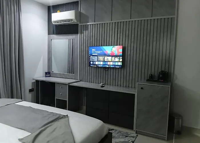 Emirates Star Hotel & Suites