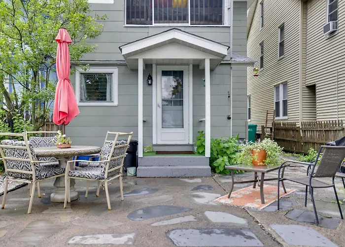Walk To Main St Stroudsburg! Historic Dtwn Home