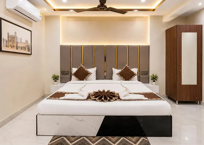Hotel Royal Prabh Aasra Near Shree Ram Mandir Ayodhya