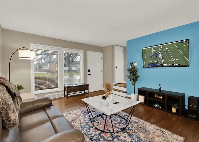 Lux 2Br-Downtown Birmingham