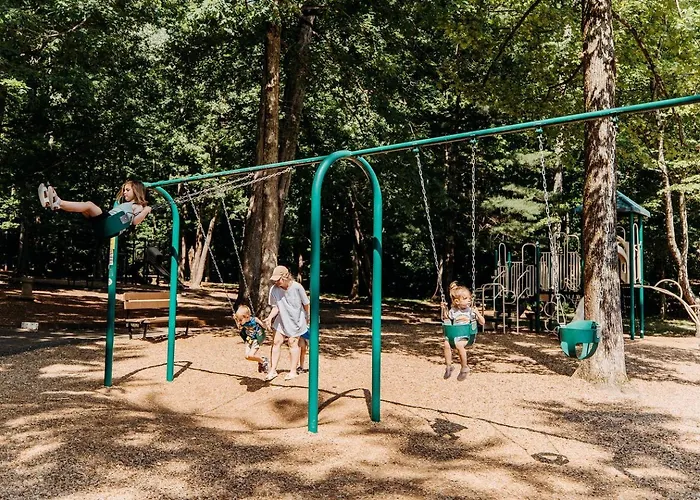 Woodland Safari Tent With Fire Pit & Hammocks In Dawsonville, Georgia
