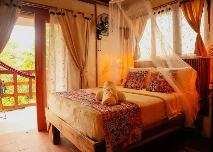 Tribu Hostal Minca
