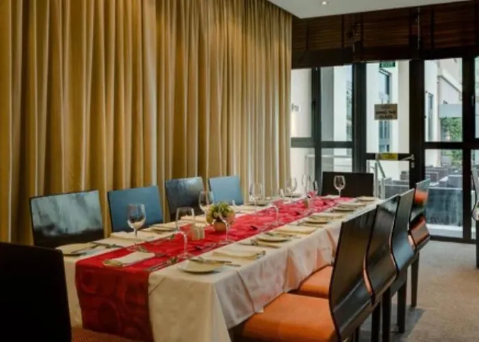 Protea Hotel