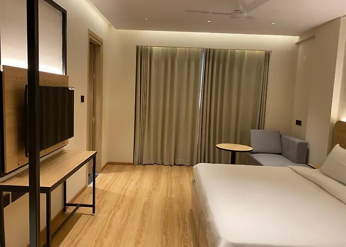Z Suites And Studios