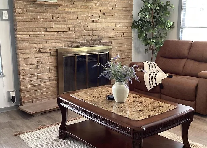 Sherman Executive Home Fast Wifi For Nurses Families And Work Groups