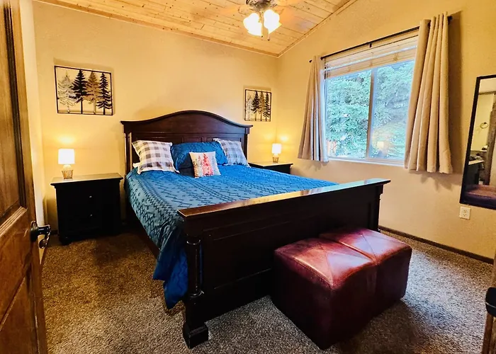 Cozy Greer Retreat Pond, Meadow & Mountain Views