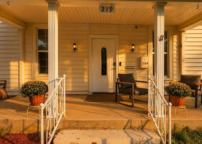 Spacious Home With Fast Wifi Near Downtown Sherman