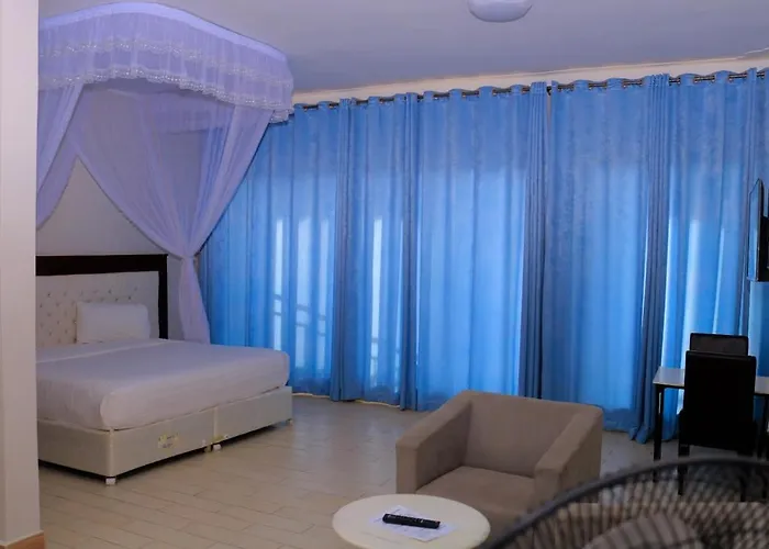 Thehoimaresorthotel