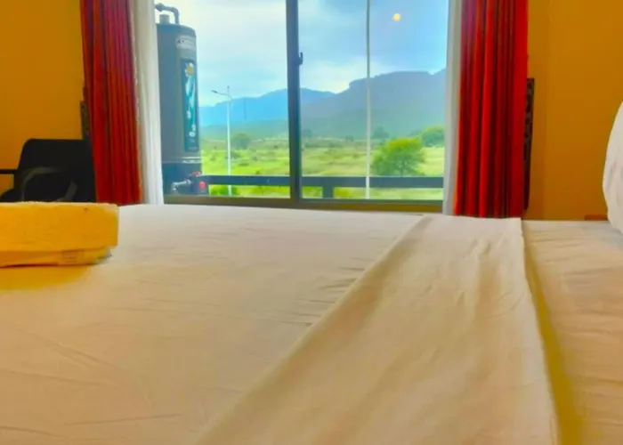 Awi Hotel Islamabad