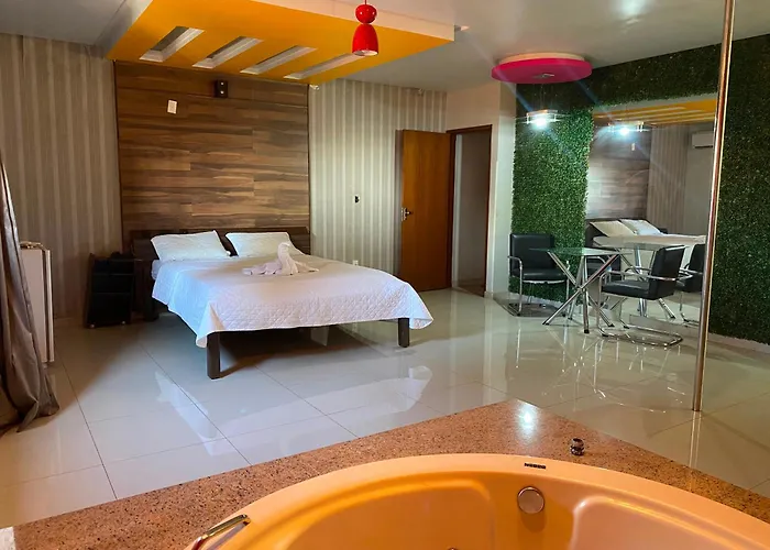 Hotel Via 050 Q114- Cafe Da Manha Incluso
